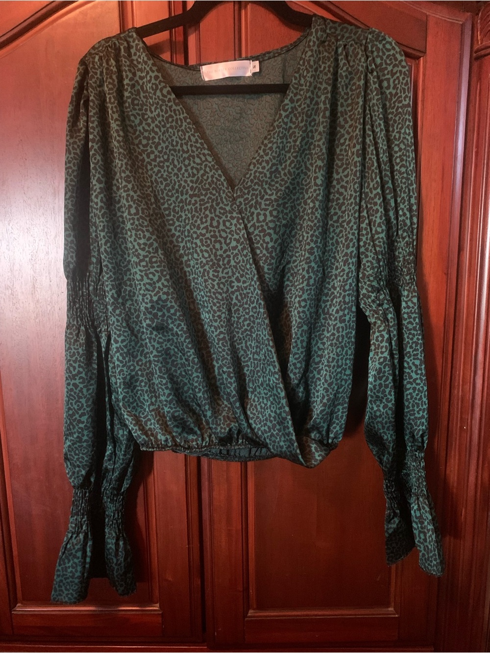 Forest Green Leopard-Print Wrap Blouse with Elastic Hem